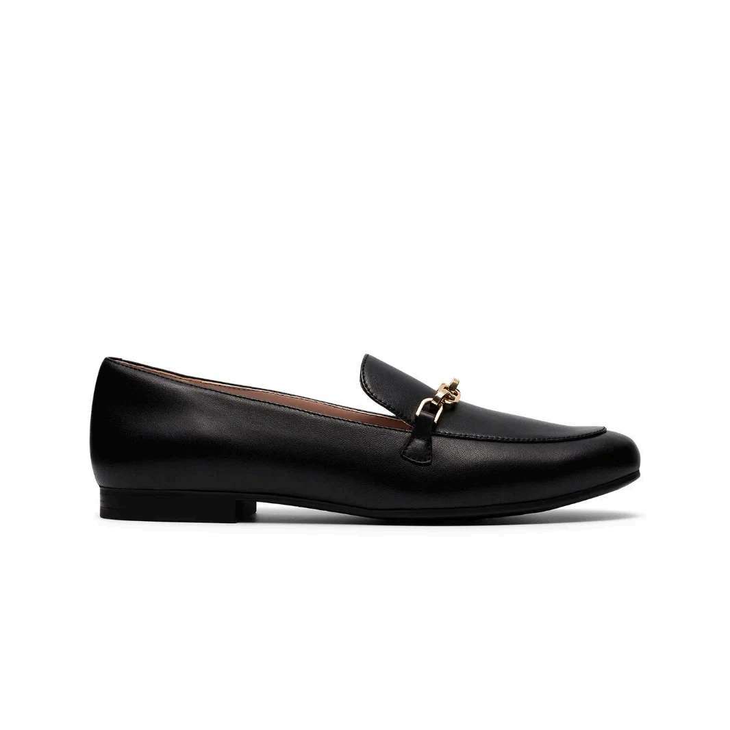 Ladies leather moccasins